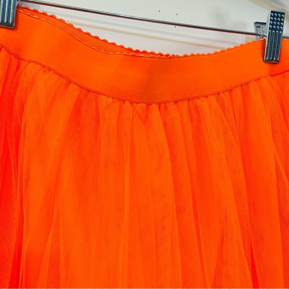 🌶️  SHEIN Neon Orange Tulle Skirt -perfect for your Eras Tour Outfit! - Picture 9 of 14